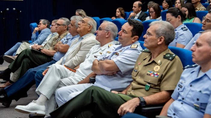 A importância da saúde mental no trabalho é assunto no último dia de simpósio no TCE-MS