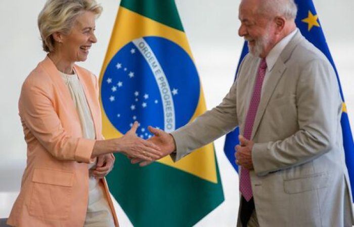 Brasília, DF 2023/06/12 O presidente Luiz Inácio Lula da Silva recebe a presidente da Comissão Europeia, Ursula von der Leyen, no Palácio do Planalto. Foto: Fabio Rodrigues-Pozzebom/ Agência Brasil