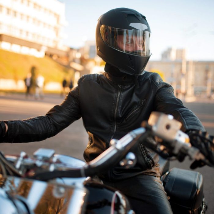 Antena corta pipa não é obrigatória, mas é recomendada pelo Detran-MS para prevenir acidentes com motociclistas