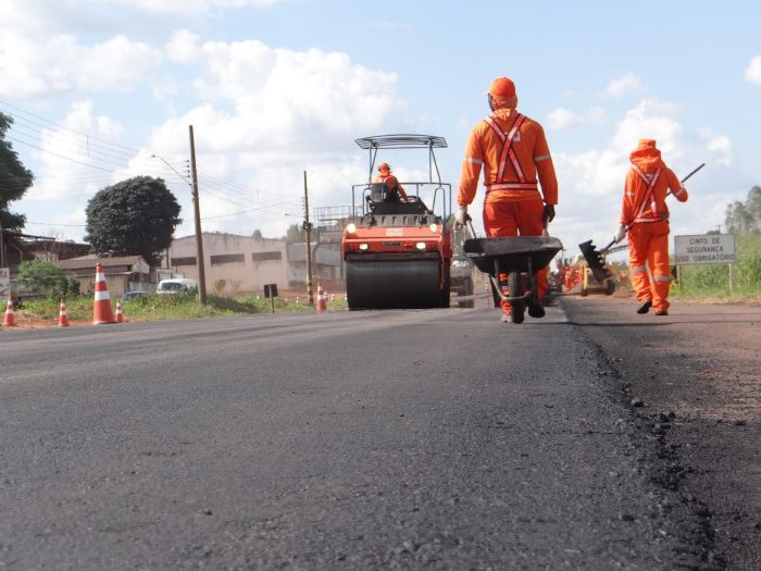 BR-163 MS segue com manutenção nesta segunda-feira atenção aos trechos em obras