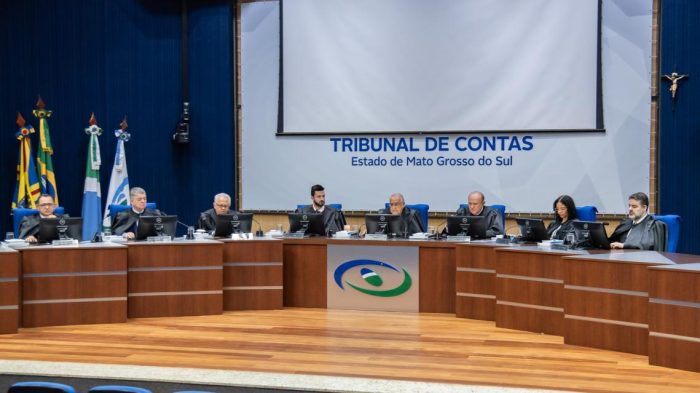 Conselheiros analisam 36 processos em sessão do Pleno
