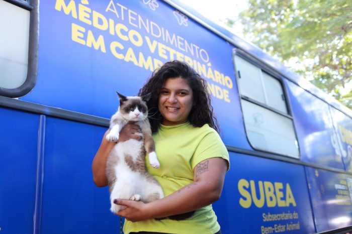 Consultório Móvel da Subea leva atendimento veterinário gratuito a bairros em abril