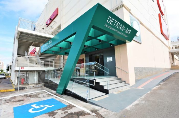 DETRAN-Shopping-CG-Foto-Saul-Schramm