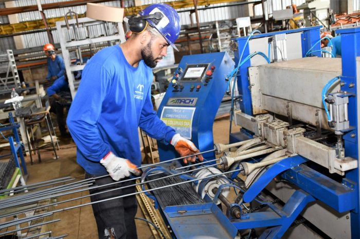 Da sucata para sua casa, indústria transforma recicláveis em materiais de construção