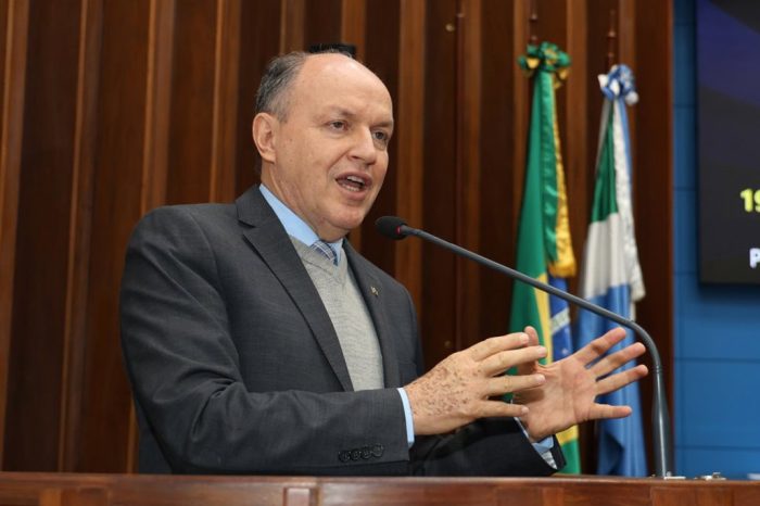 Deputados debatem os processos relacionados à política educacional nos municípios
