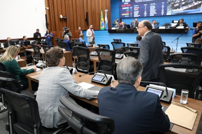 Deputados votam nesta terça inclusão de feira literária no Calendário Oficial de Eventos
