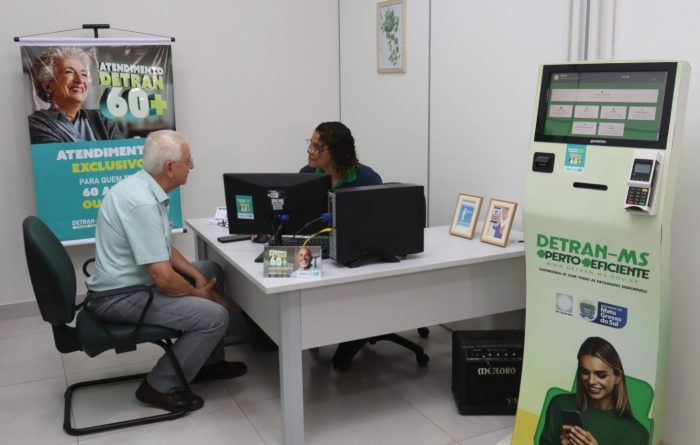Detran-MS lança Guichê 60+ para atendimento humanizado nas agências