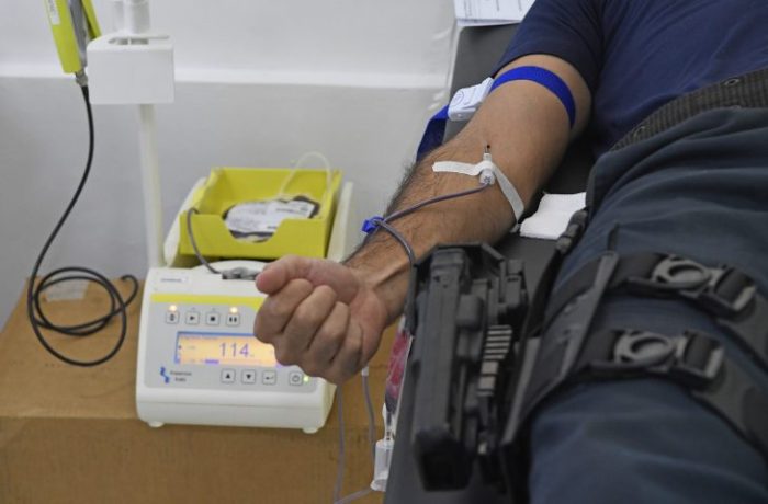 Doacao-de-sangue-na-governadoria-Foto-Bruno-Rezende