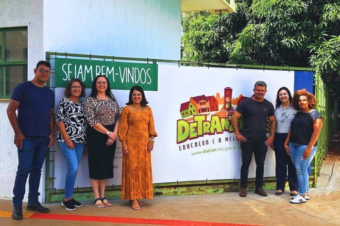 Equipe da Agência Municipal de Trânsito de Chapadão do Sul visita Detran-MS para conhecer ações educativas
