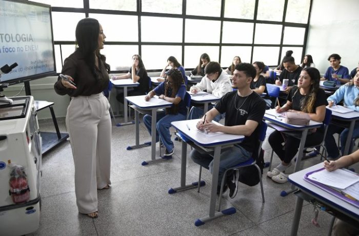 Escolas da Rede Estadual finalizam ano letivo e se preparam para retorno dos alunos em fevereiro de 2026