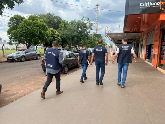 Fiscaliza Procon Edição de Natal garante conformidade de fornecedores e protege consumidores da Capital