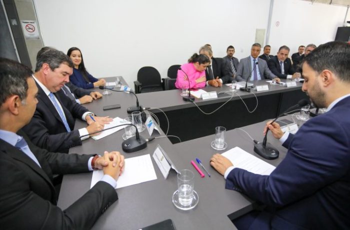 Governador-participa-da-reuniao-do-Conselho-Superior-da-Policia-Civil-Foto-Saul-Schramm