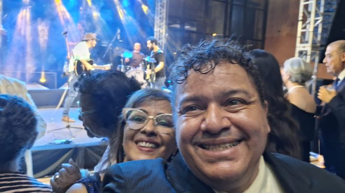 Há 35 anos agregando valor à cultura de MS, Ruberval Cunha recebe Comenda do Mérito Legislativo
