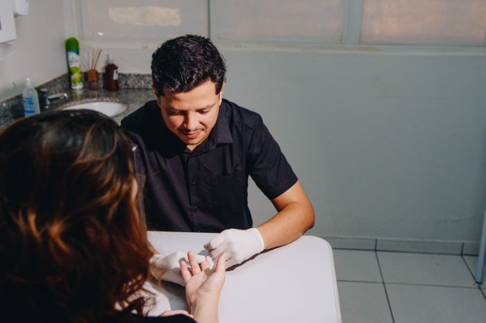 Janeiro Roxo teste rápido amplia cuidado a contactantes de pacientes com hanseníase