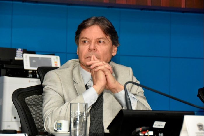 Lei Alteração em norma institui atividades educativas sobre doação de sangue