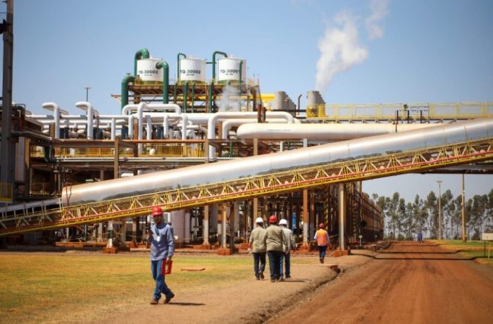 MS gerou 1.379 empregos formais em setembro, com destaque para Construção, Indústria e Comércio