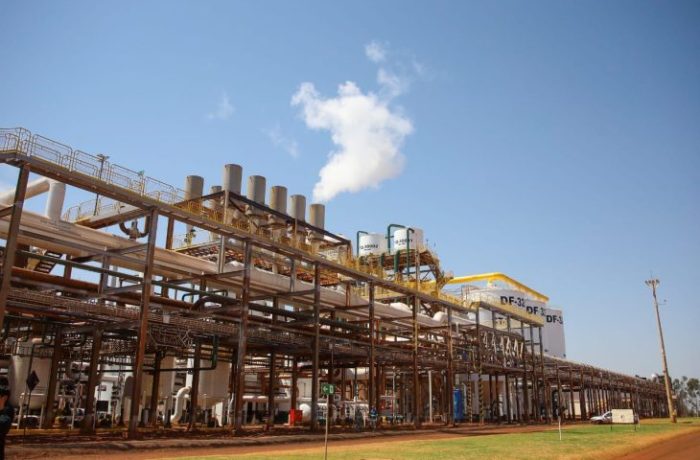 Mato Grosso do Sul projeta safra recorde de etanol, com 5 bilhões de litros produzidos em 2025 2026