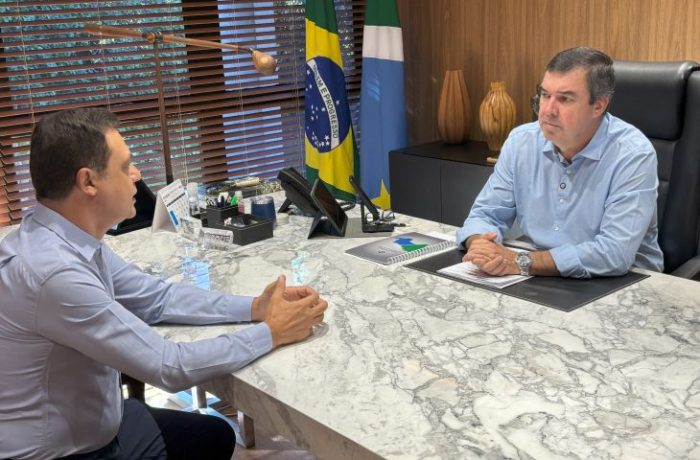 Menos impostos governador define subsídio para baixar preço do diesel em MS