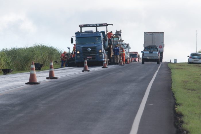 Obras na BR-163 MS CCR MSVia alerta sobre trechos com ‘pare e siga’