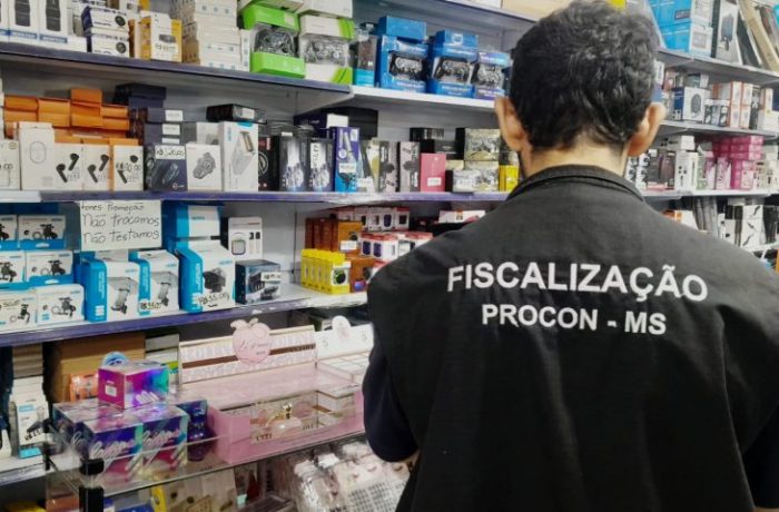 Operação apreende produtos falsificados em duas lojas de Campo Grande