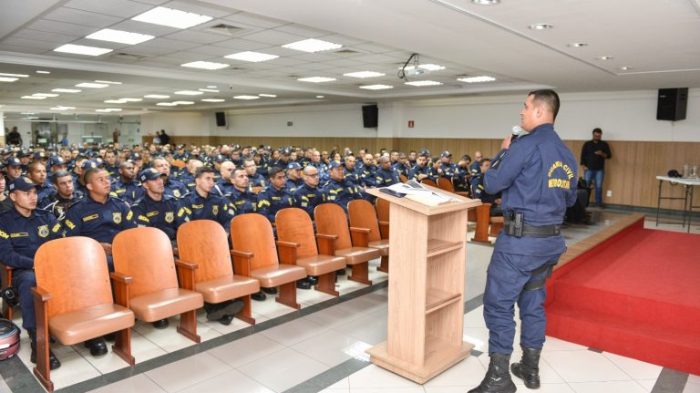 PREFEITURA REALIZA CAPACITAÇÃO PARA EFETIVO DA GUARDA CIVIL QUE ATUA NA RONDA ESCOLAR DA REME