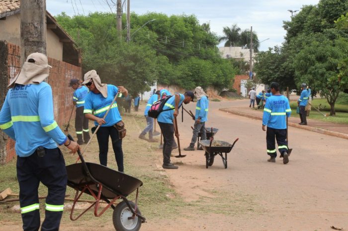 Para garantir a Capital limpa e bem cuidada, Prefeitura mantém equipes trabalhando todos os dias nas sete regiões urbanas