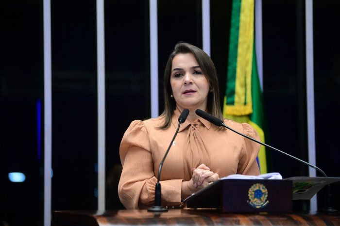 Prefeita Adriane Lopes defende municípios em debate no Senado Federal sobre Reforma Tributária