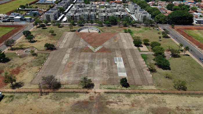 Prefeitura apresenta proposta para requalificar Praça do Papa