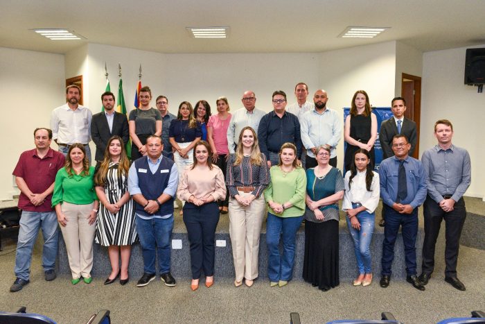 Prefeitura assina novos incentivos e dá posse a membros do Codecon
