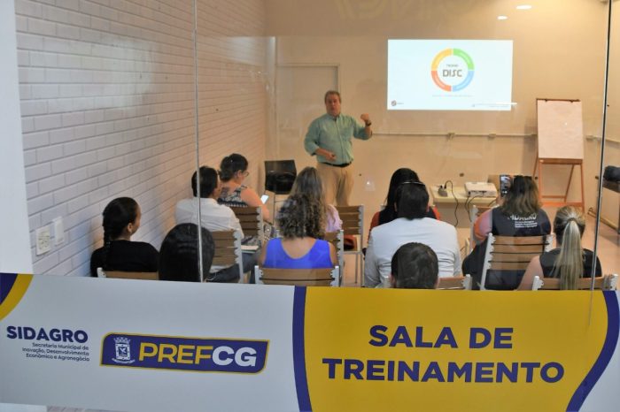 Prefeitura completa mais de 1 mil atendimentos na Sala de do Pátio Central