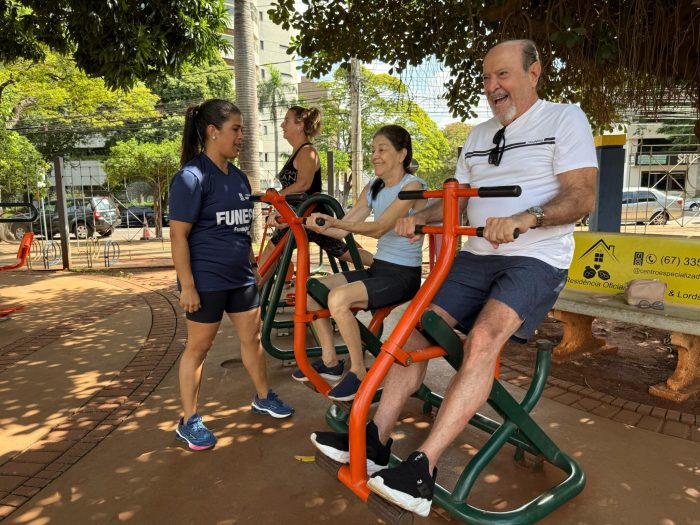 Prefeitura garante presença de profissionais de Educação Física nas Academias ao Ar Livre, começando pelo Belmar Fidalgo