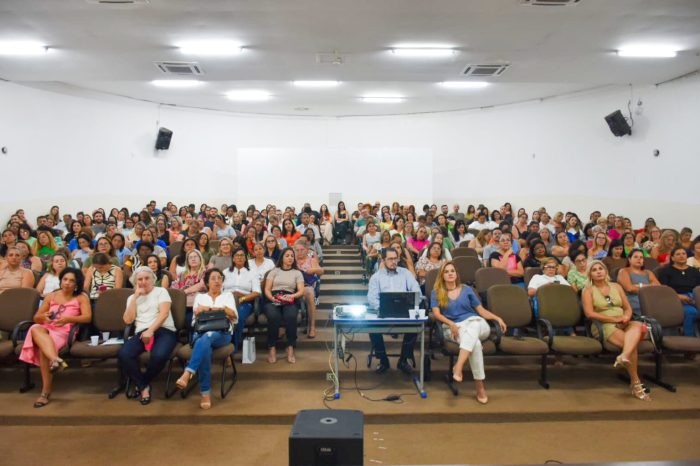 Prefeitura realiza reunião de alinhamento técnico para o ano letivo de 2025