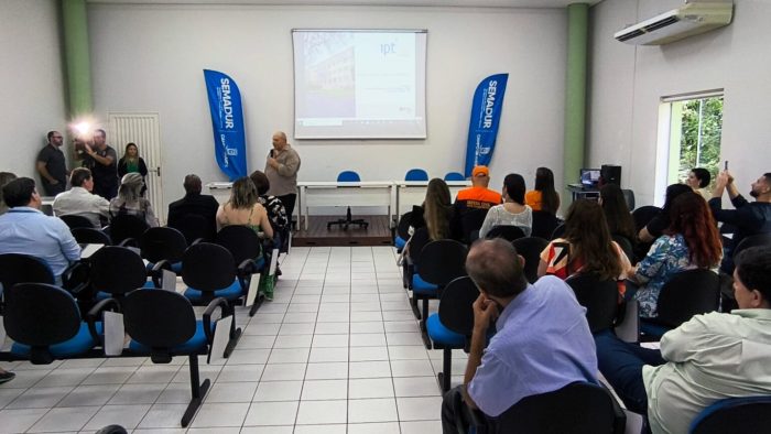Prefeitura realiza seminário sobre mudanças climáticas e gestão de queda deárvores