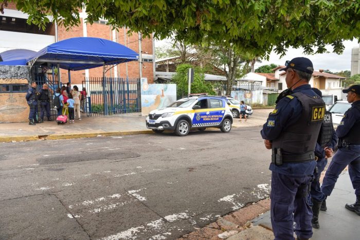 Presença da Guarda Civil nas escolas da Capital garante segurança à população