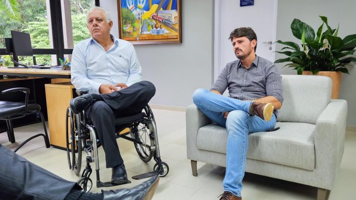 Presidente da Assomasul visita o TCE-MS e destaca parceria na qualificação de servidores