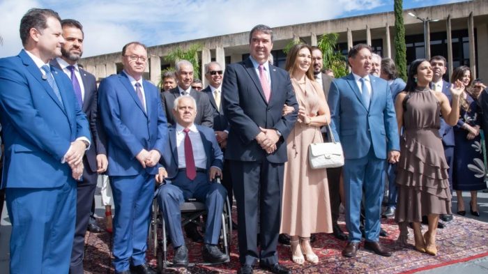 Presidente do TCE-MS, conselheiro Flávio Kayatt, prestigia 1ª sessão da Assembleia Legislativa de 2025