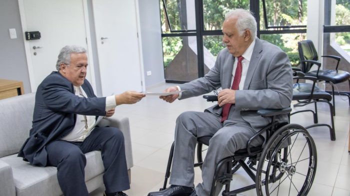 Presidente do TCE-MS recebe convite para Congresso Nacional de Juristas Católicos