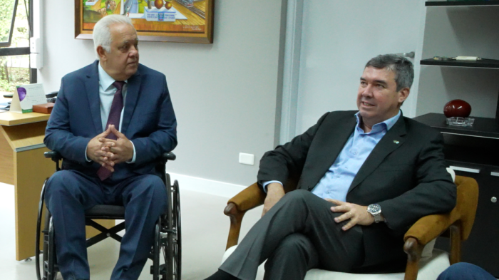 Presidente do TCE-MS recebe visita institucional do governador Eduardo Riedel