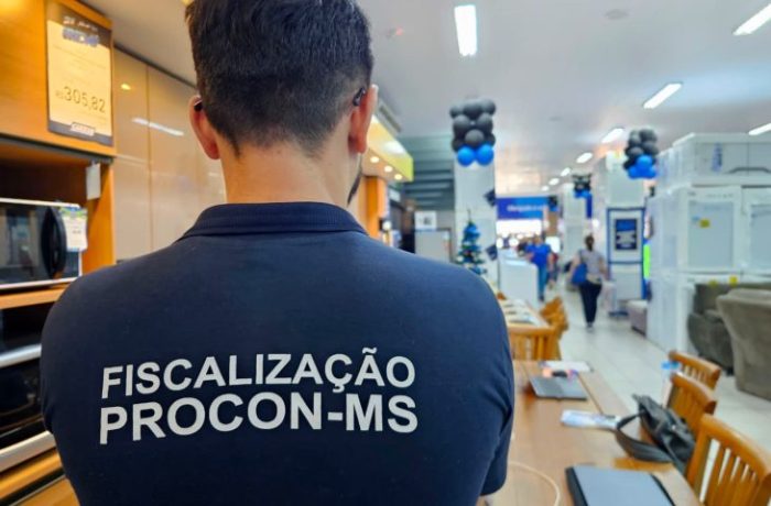 Procon MS fiscaliza ofertas após monitorar preços de produtos na Capital