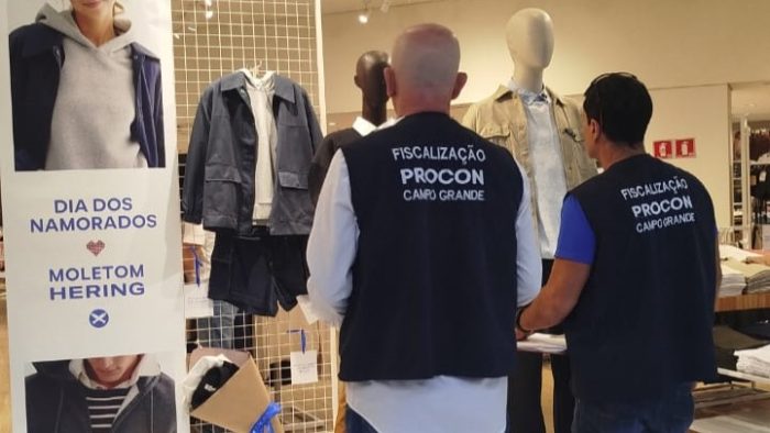 Procon Municipal fiscaliza comércio para o Dia dos Namorados