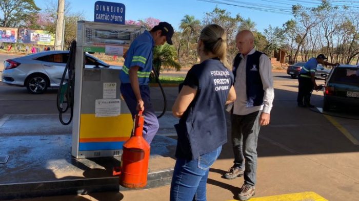 Procon municipal fiscaliza valor de combustíveis praticados em campo grande