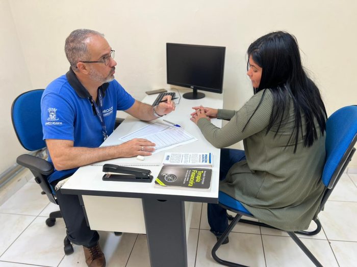 Procon oferece atendimento gratuito para endividados