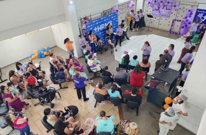 Reencontro de pacientes que passaram pelo HRMS marca comemoração do Novembro Roxo
