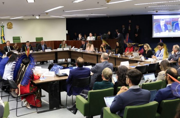 Representando Fórum de governadores, Riedel quer diálogo e paz para resolver questão fundiária