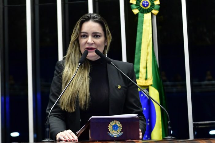 Senadora Augusta Brito