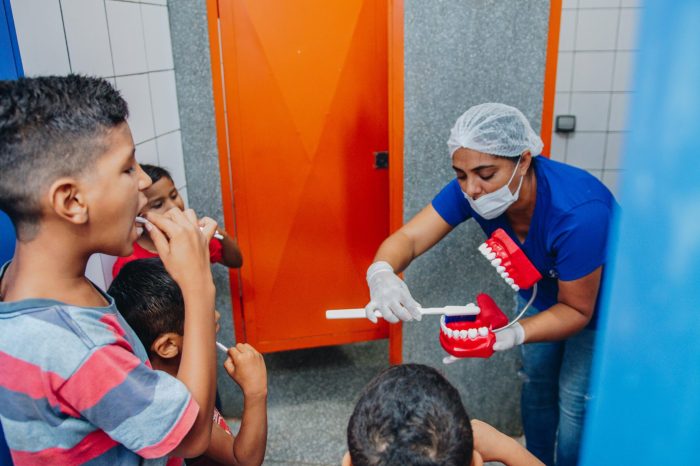 Sorrisos que transformam Prefeitura realiza ‘Dia D’ do programa Mais Saúde Bucal nas Escolas em 11 unidades da Reme