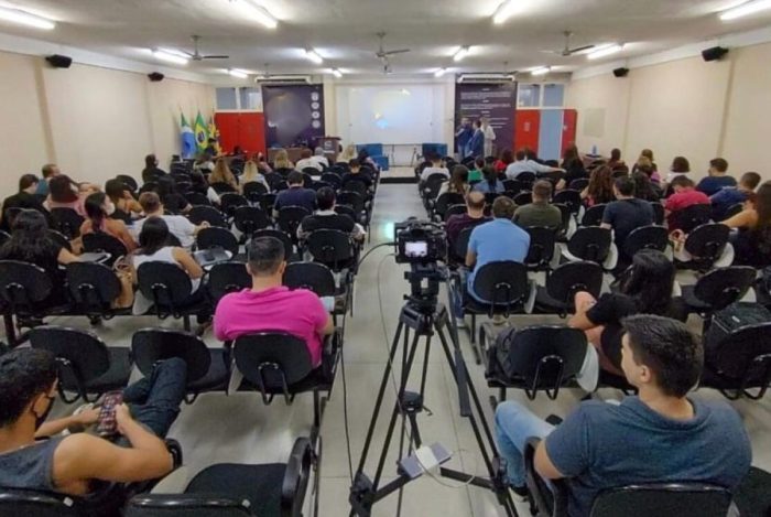 TCE-MS fortalece controle externo qualificando servidores com pós-graduação