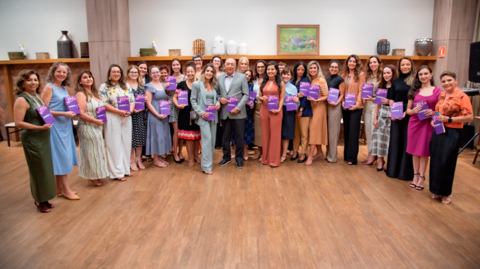TCE prestigia lançamento de livro científico sobre direitos das mulheres