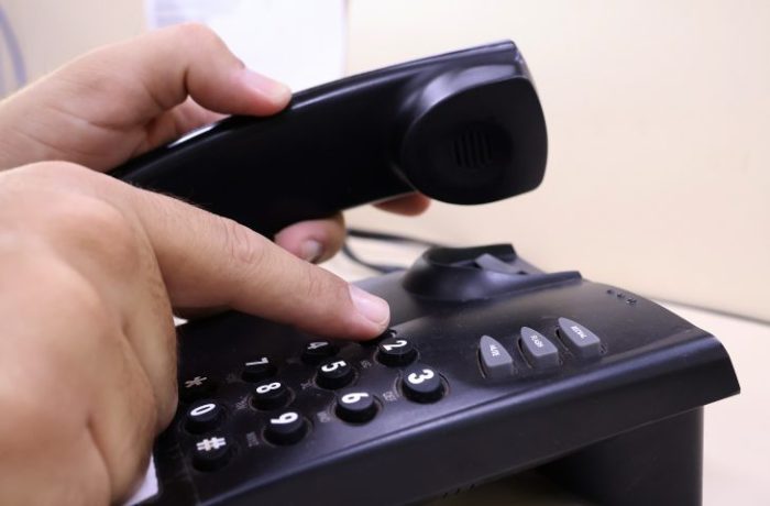 Telefones-úteis-Foto-Álvaro-Rezende