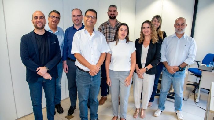 UFMS apresenta ao TCE-MS proposta de parceria para integração entre as instituições